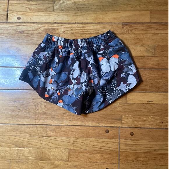 Lululemon Go The Distance Short Reversible - Picture 10 of 14